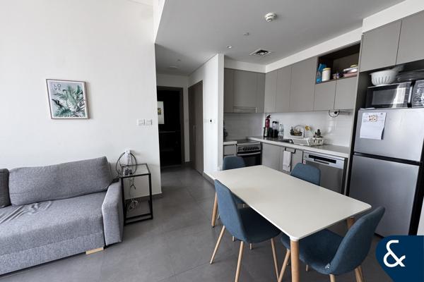Park view | Fully Furnished | Open Plan