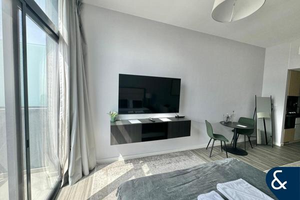 Furnished | Studio | Vacant | Ellington