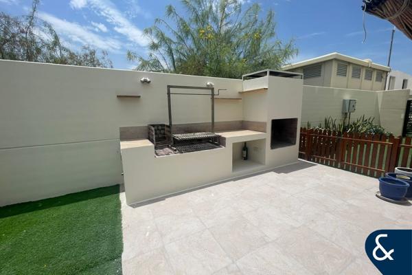 Upgraded | Next to Pool | Corner Villa