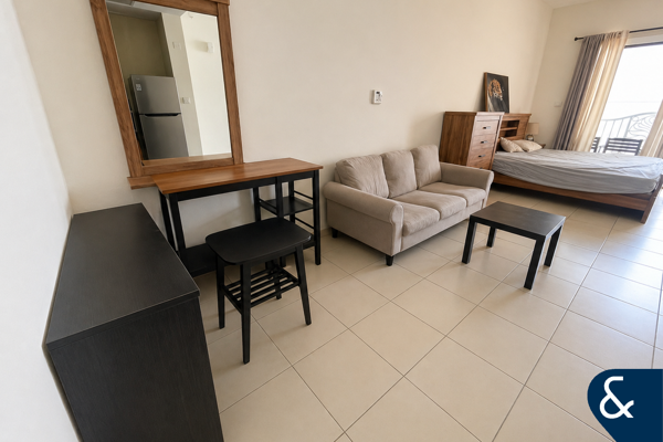 Furnished | Studio | Vacant Now | Prime Loc