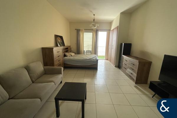 Furnished | Studio | Vacant Now | Prime Loc