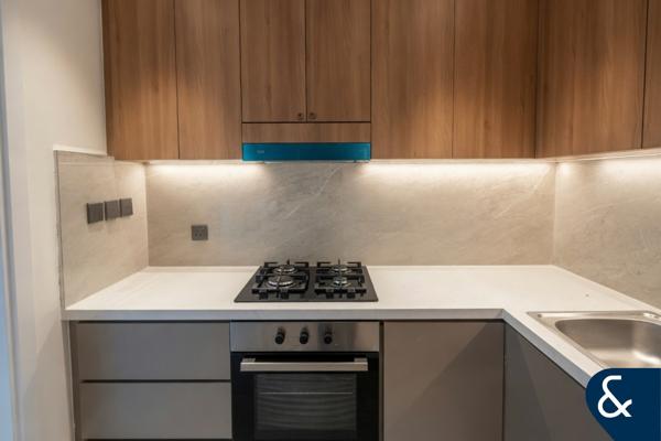 CALL TO VIEW | 2 BED STUDY | MARINA VIEWS