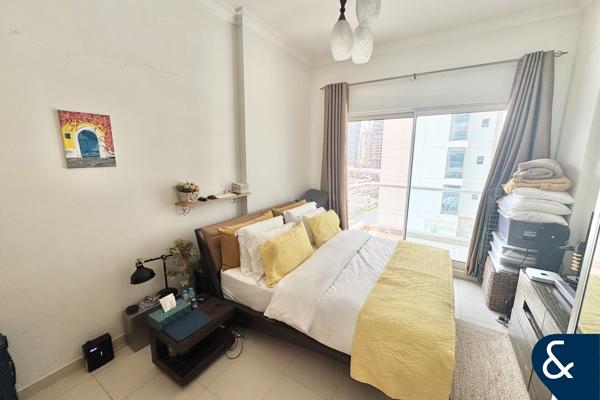 Burj Views | Unfurnished | Vacant on Transfer
