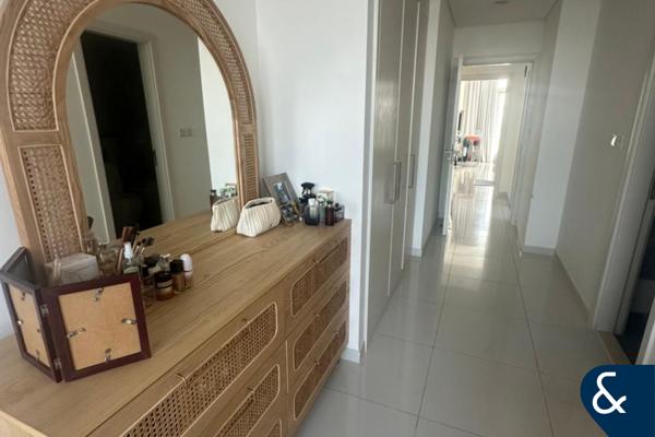 Furnished | Pool & Gym | Spacious | 2 Beds