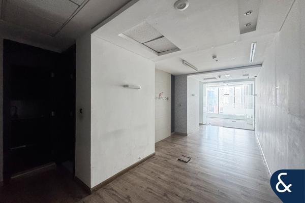 Lake Views | Partitioned | Prime Business Bay