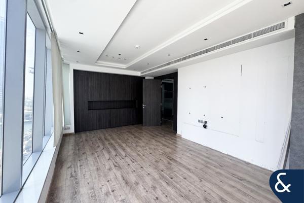 Lake Views | Partitioned | Prime Business Bay