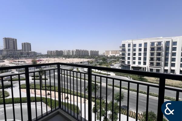 Vacant | Bright 2BR Apartment | Open Living Space