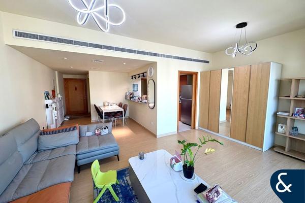 Vacant on Transfer | 2 +Study | Pool Views
