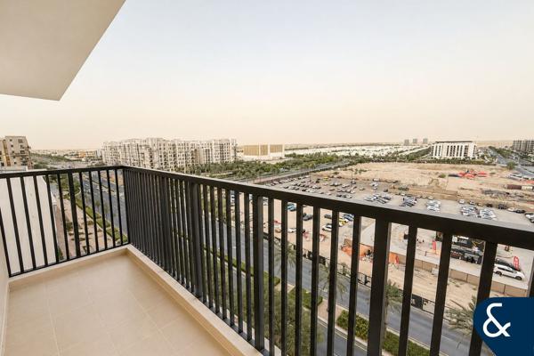 Vacant soon | Sunrise views | Good Location