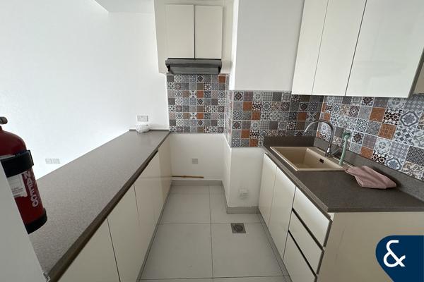 Spacious Layout | 1 Bed | Great Location