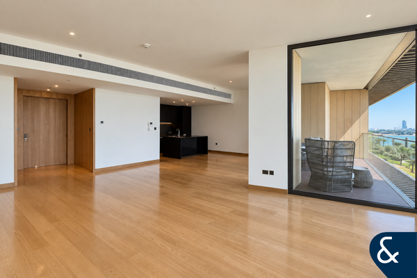 Full Sea View | Unfurnished | Mid-level Floor