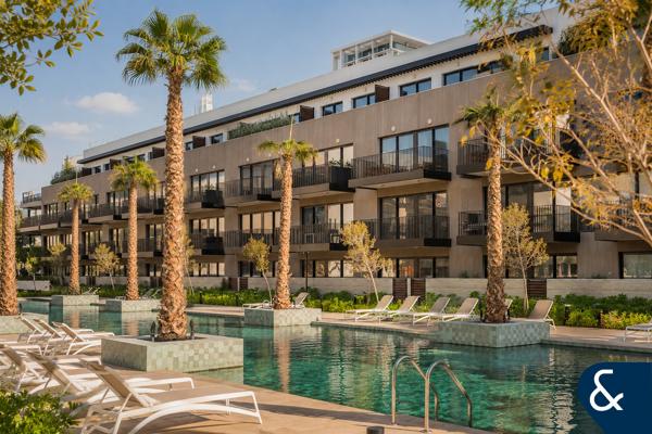 Modern 1 Bedroom | High-End Finish | Vacant