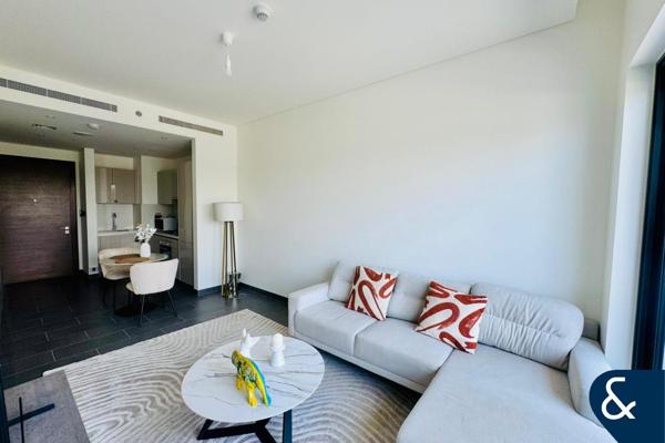 Waterfront View | Prime Loc | Large Layout