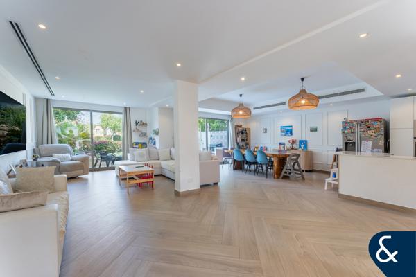 Beautiful Lake View | Fully Renovated | Extended