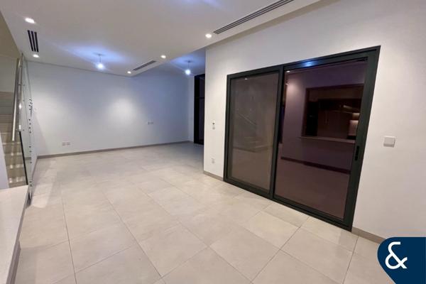 3 Bed | Prime Location | Available October