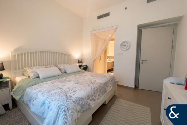 2 Bedrooms | Vacant | End Unit