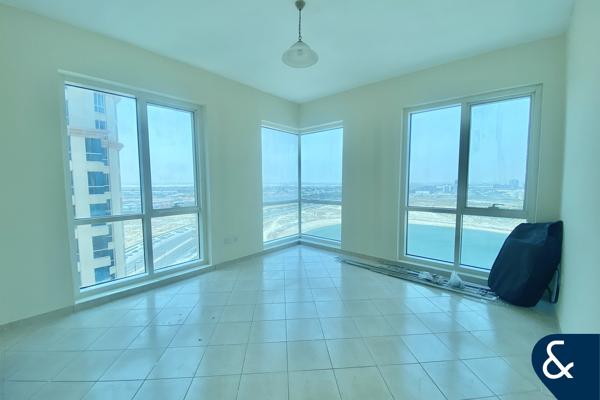 Vacant On Transfer | 2 Beds | Investors Deal