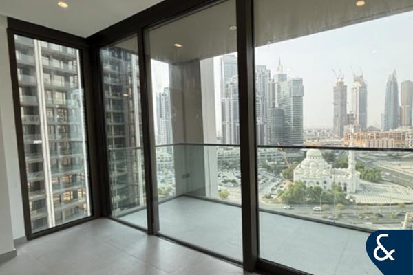 Q4 Handover | Luxury Living | Canal View