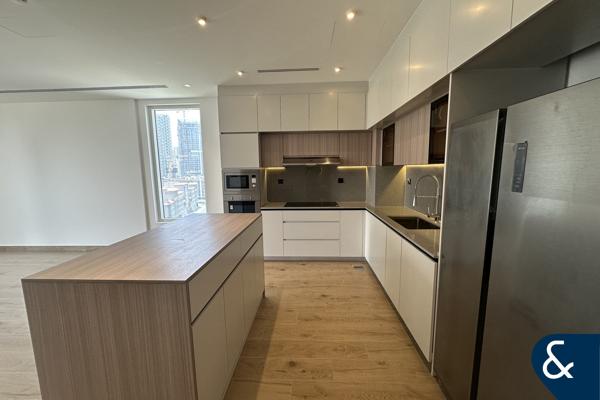 LARGE LAYOUT | 2 BED AND STORE | VIEW NOW