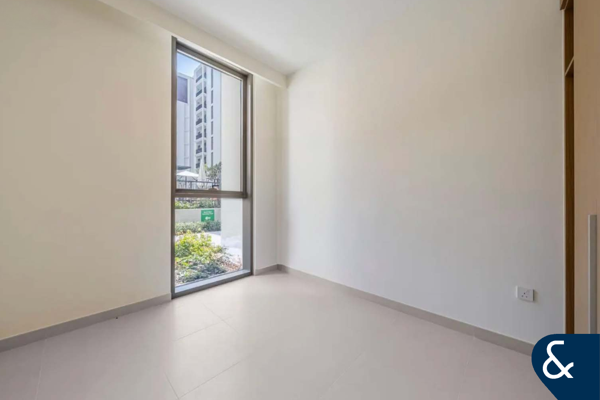 Vacant | 1 Bedroom | Large Outdoor Terrace