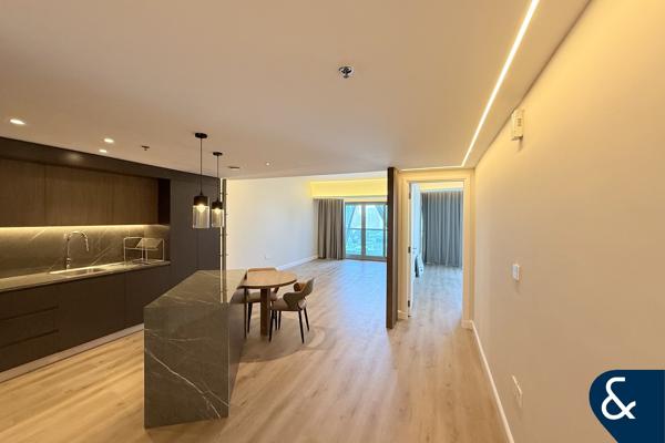 Beautifully Upgraded | Vacant Now | Balcony