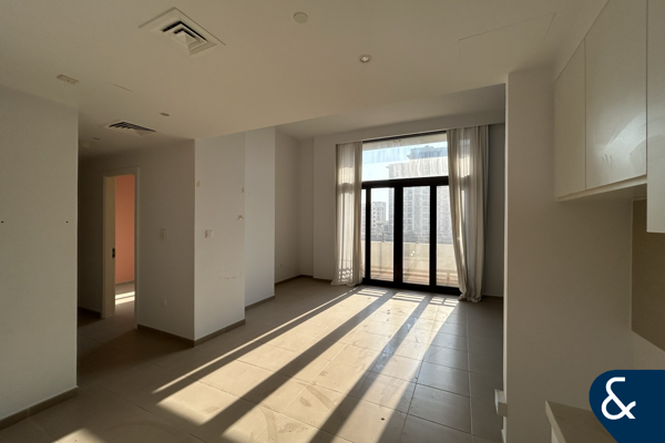 Park view | Vacant soon | Natural lighting