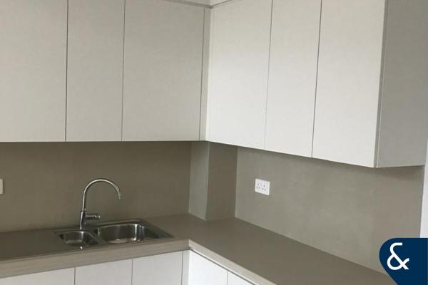 2 Bedroom | Spacious | Vacant July 1st