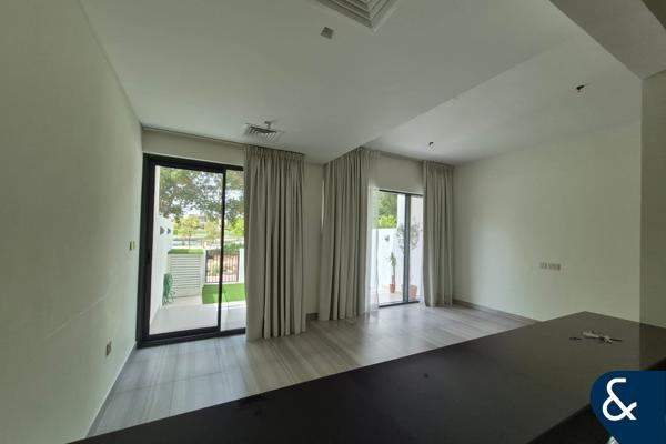 Park Backing I Unfurnished I Available