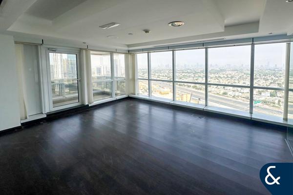 Vacant Now | Panoramic Views | Balcony