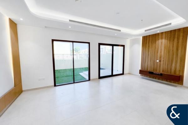 New To Market | Vastu Home | Brand New |