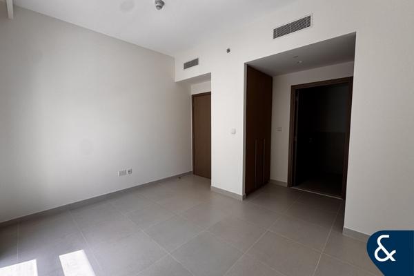 Brand New | 2 Bed | Creek Beach