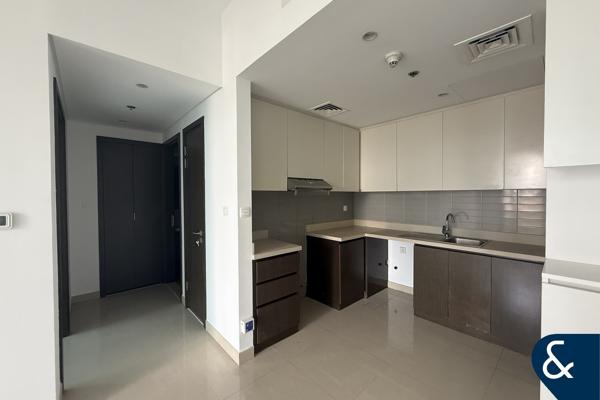 1 Bed | Unfurnished | 12 Cheque option