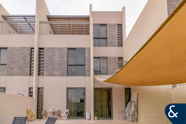 5 Bedroom | Vacant On Transfer | Single Row