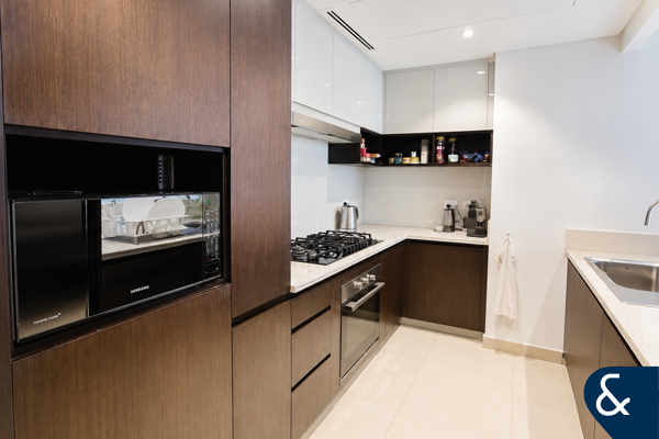 Burj Khalifa View | 2 Bed | Notice served