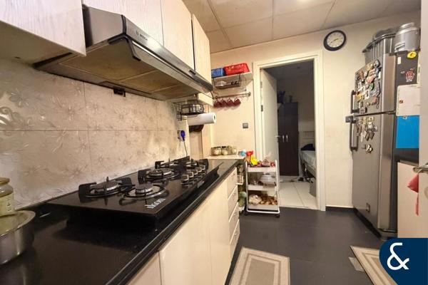 5 Bed + Maids | VOT | Well Maintained