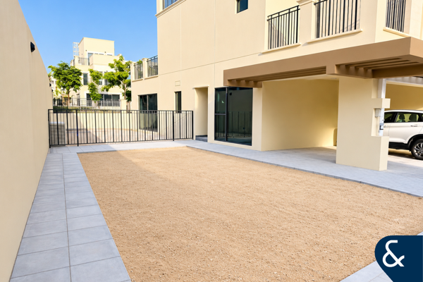 Single Row | Park Backing | Perfect Location