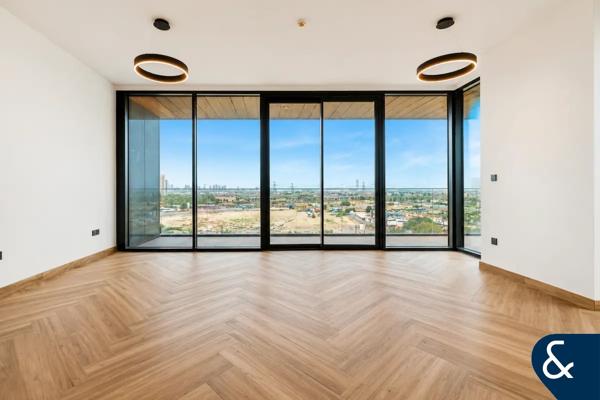 Corner Unit I High Floor I Motivated Seller