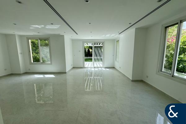 Close to Pool and Park | Upgraded | Type 3E