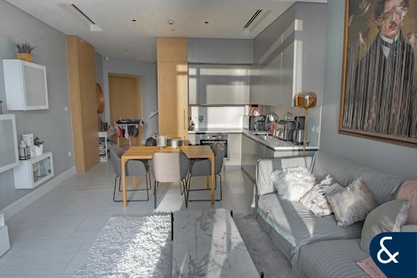 One Bedroom Duplex | Burj View | Furnished