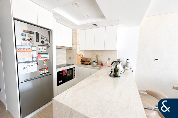 4BR | Single Row | Upgraded | Park Backing