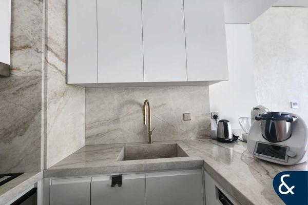 4BR | Single Row | Upgraded | Park Backing