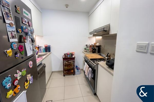 Pool View | Spacious | Available 15th Oct