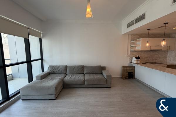 One Bedroom | Vacant | Upgraded | Sea View