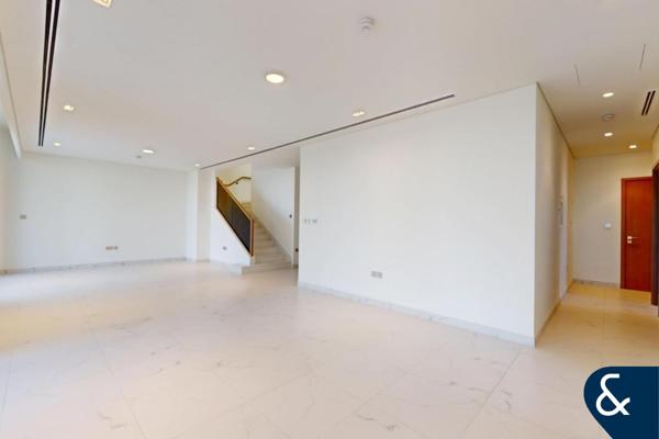 Corner Plot | Type B | Backs Park