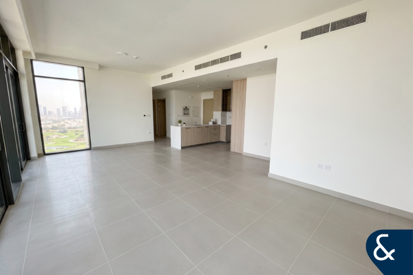 Golf & Pool View | 3 Bed | Vacant Now