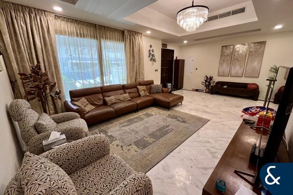 Single Row | VOT | 4 Bedrooms plus Maids