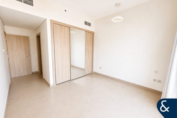 Vacant | Close to Park | Investor Deal