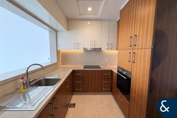 Big Layout | Low Foor | Stunning View