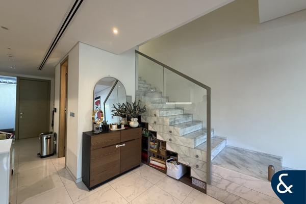 Unfurnished | Modern Interior | Vacant July