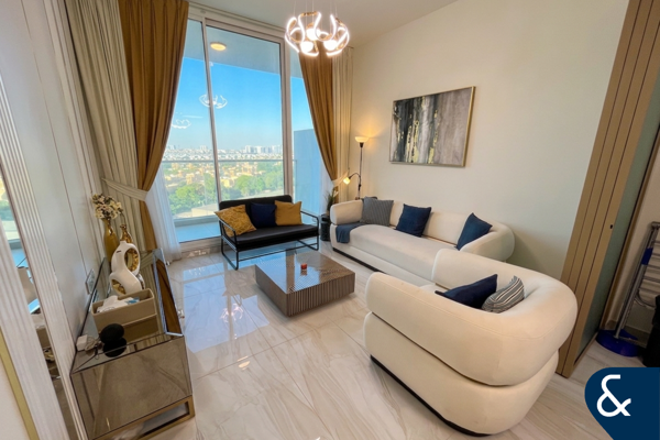 Furnished | Community Facing | Vacant Now